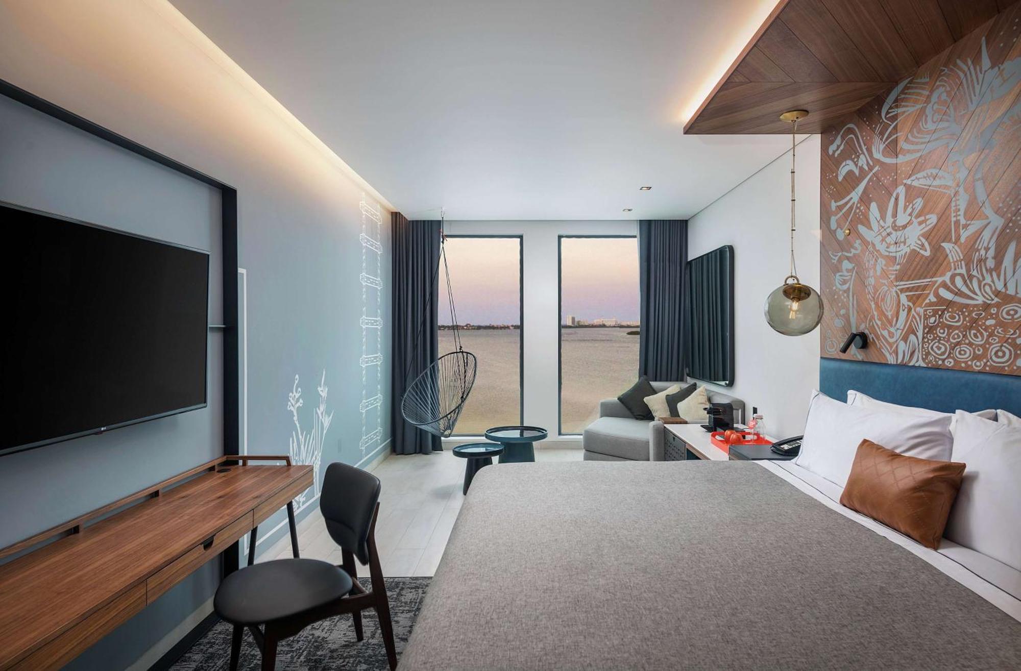 King Room with Sunset View,1675914341:JPEG