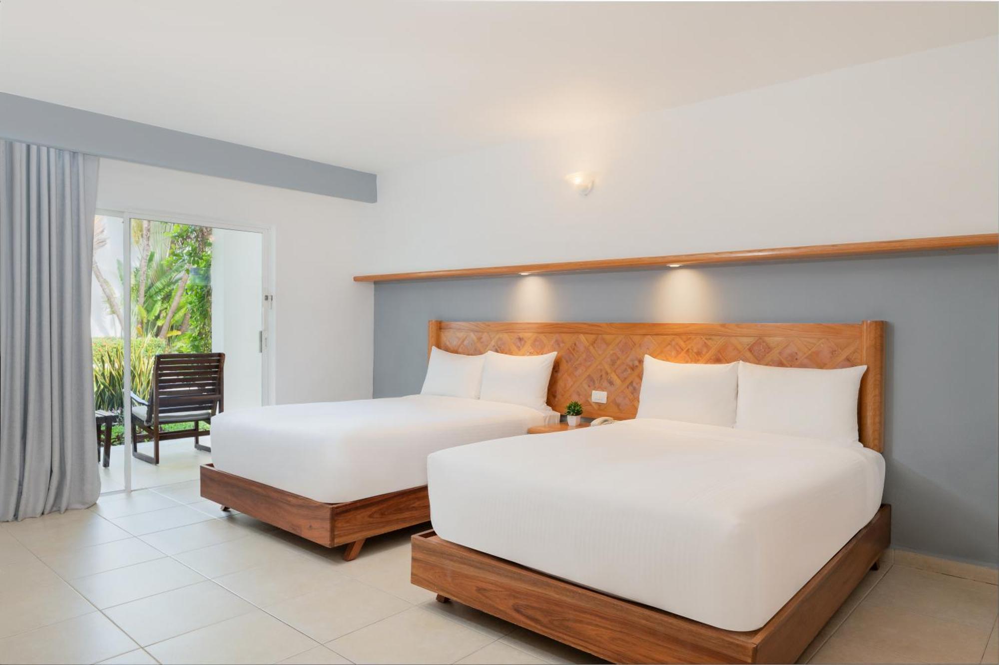 Standard Room,1649019911:JPEG